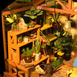 Hands Craft - DIY Miniature Dollhouse Kit - Cathy's Flower House